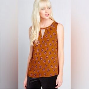 ModCloth Envisioned Aesthetic Sleeveless Top in Medium Rust Floral Size S